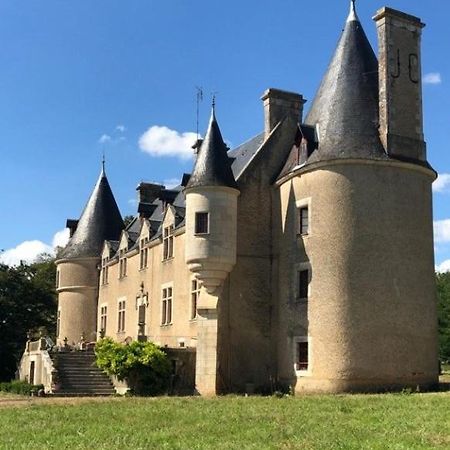 Chambre Dans Tour Du 15Eme Siecle Mauvieres Exterior foto